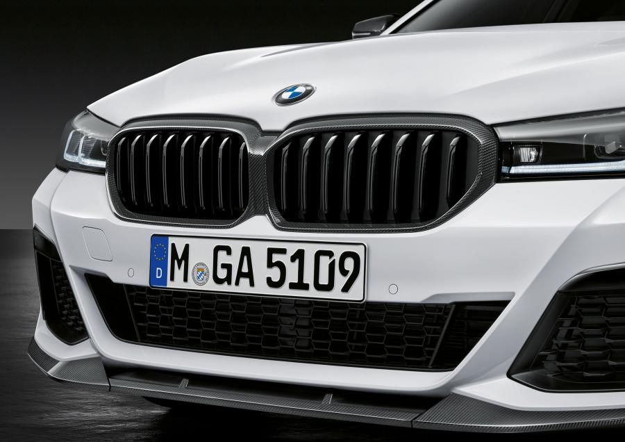 Детали экстерьера BMW 540i M Performance Accessories (G30) 2020 года  (фото 15 из 29)